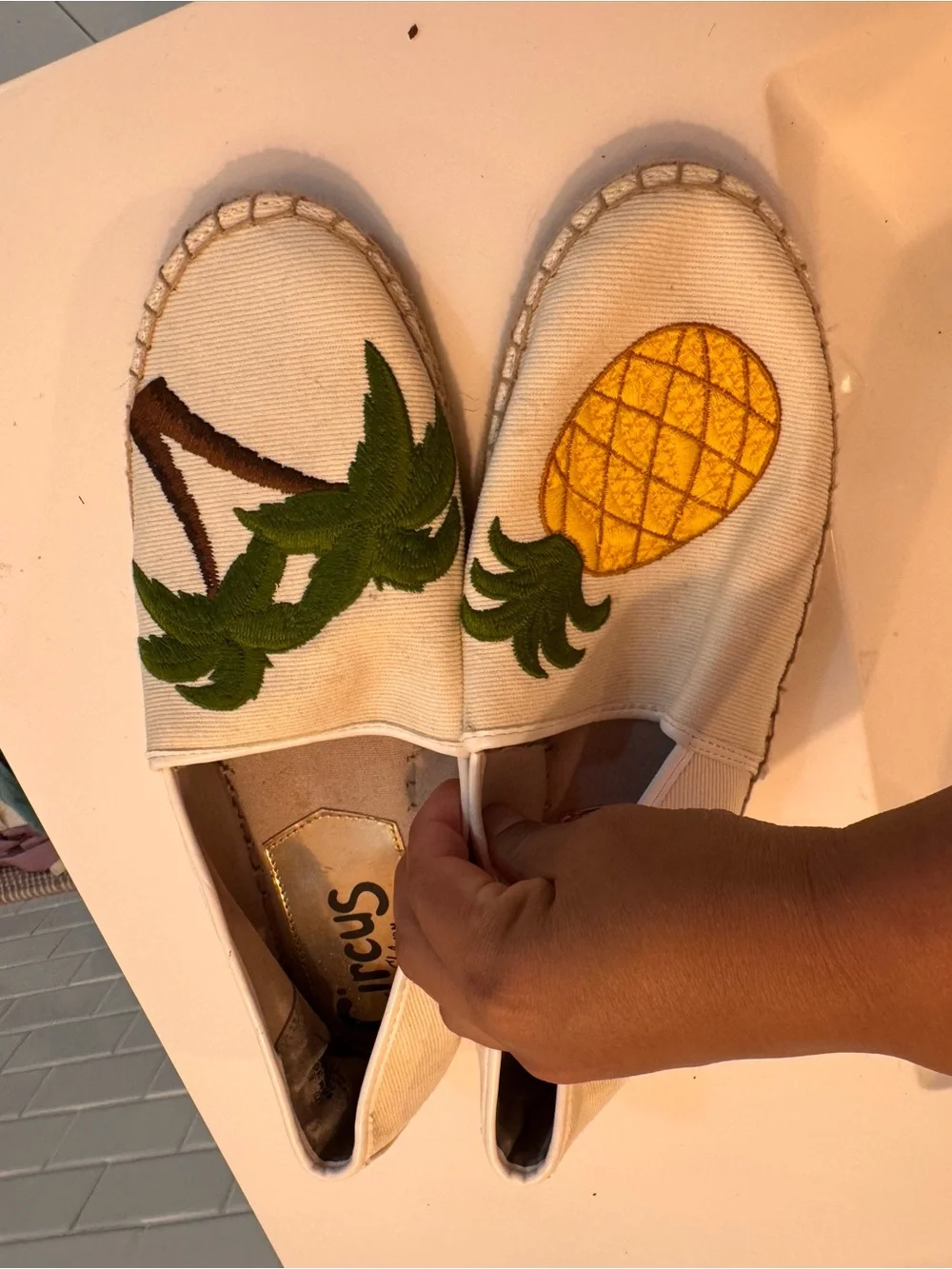Circus by Sam Edelman white espadrille